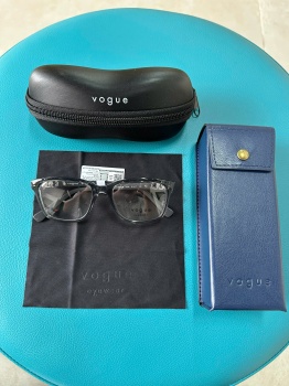 Gọng kính Vouge mã OVO5574 (10)